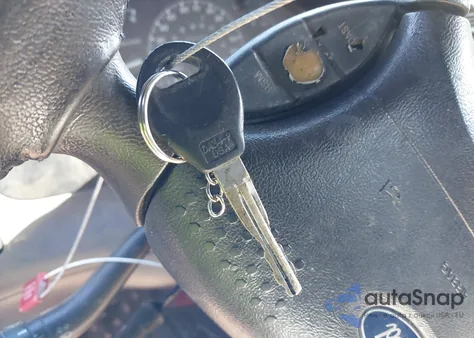 2001 Ford Ranger Edge/Xl/Xlt from USA, damaged, VIN 1FTYR14V21PB61253